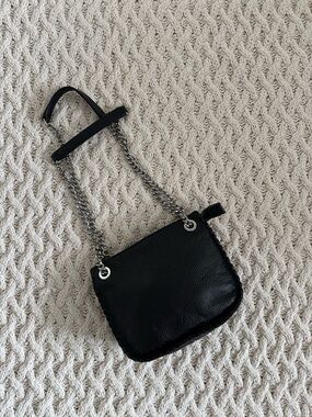 Michael Kors Chelsea Black Leather Crossbody Chain Bag